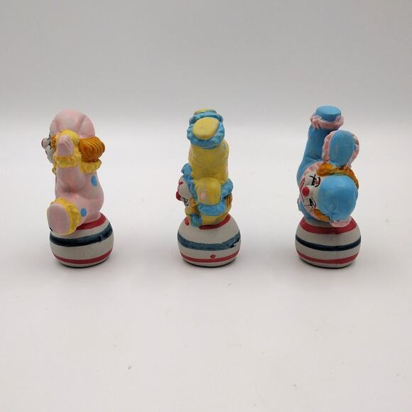 Fine Ceramic Circus Clown Figurines Set of 3 3.5" Balancing Balls - Picture 3 of 7